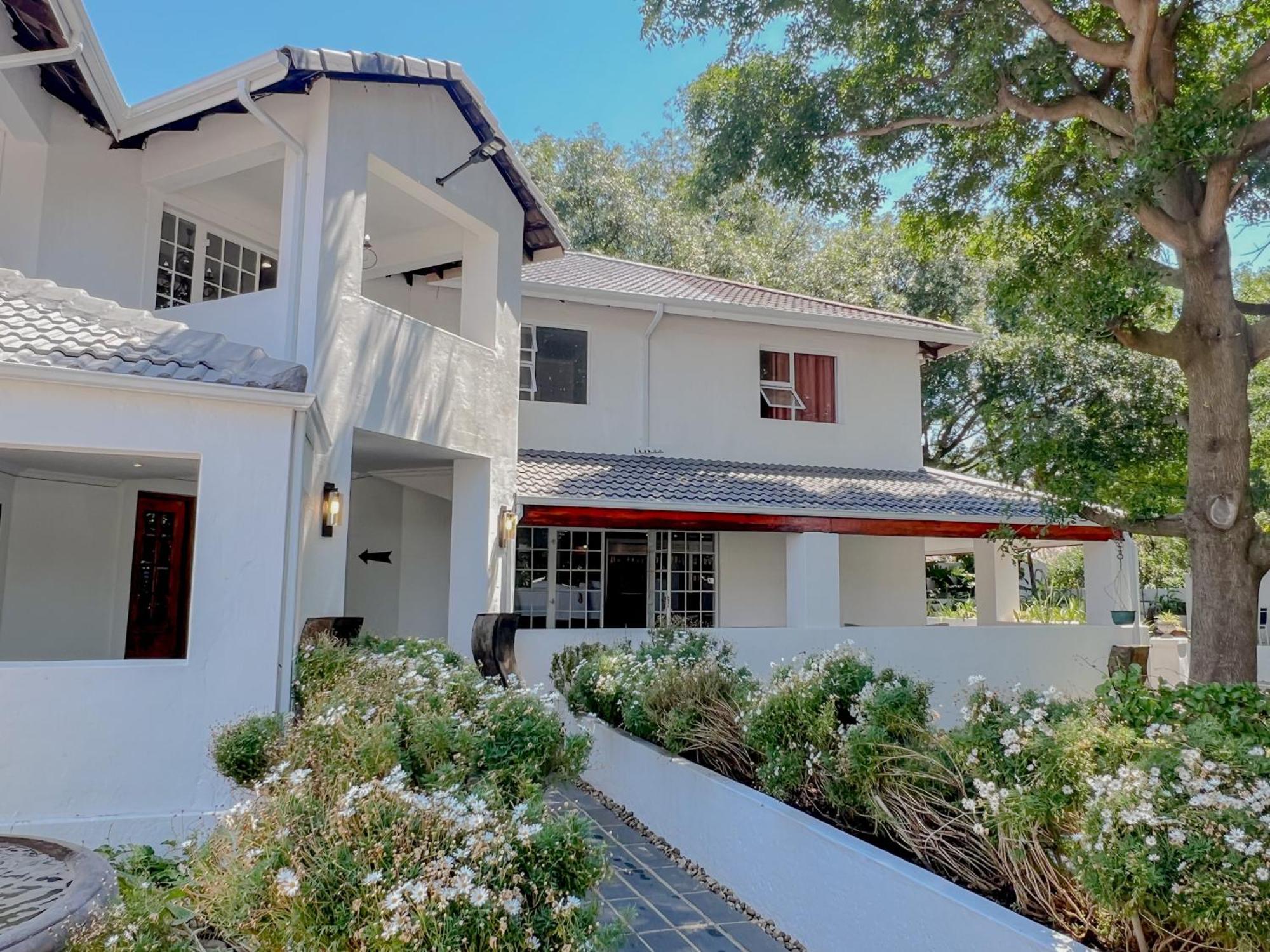 Amoris Guesthouse - In Brooklyn Pretoria-Noord Εξωτερικό φωτογραφία